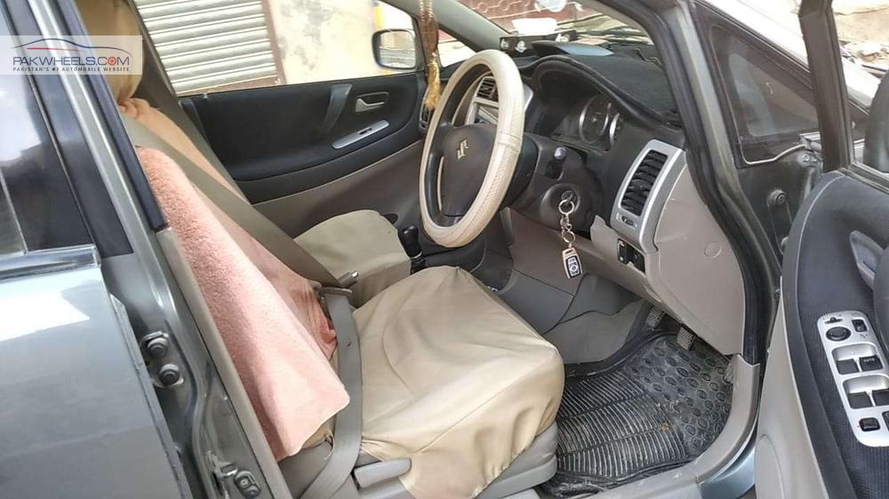 سوزوکی لیانا 2009 for Sale in کراچی سوزوکی لیانا 2009 for Sale in کراچی Image-7