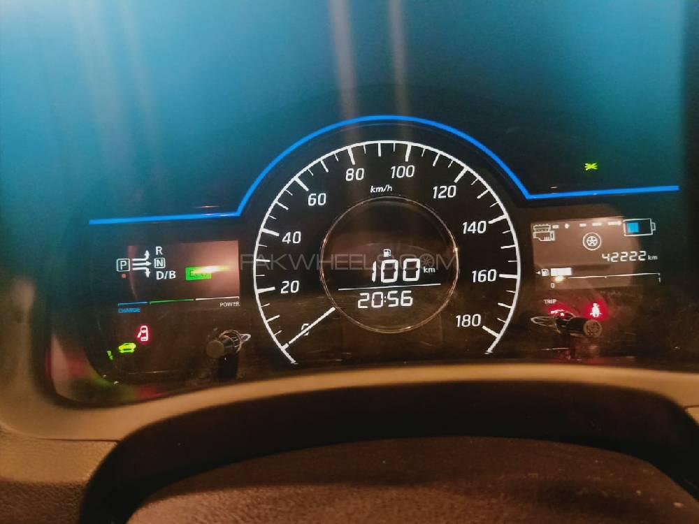 Nissan Note 2018 for Sale in Lahore Nissan Note 2018 for Sale in Lahore Image-4