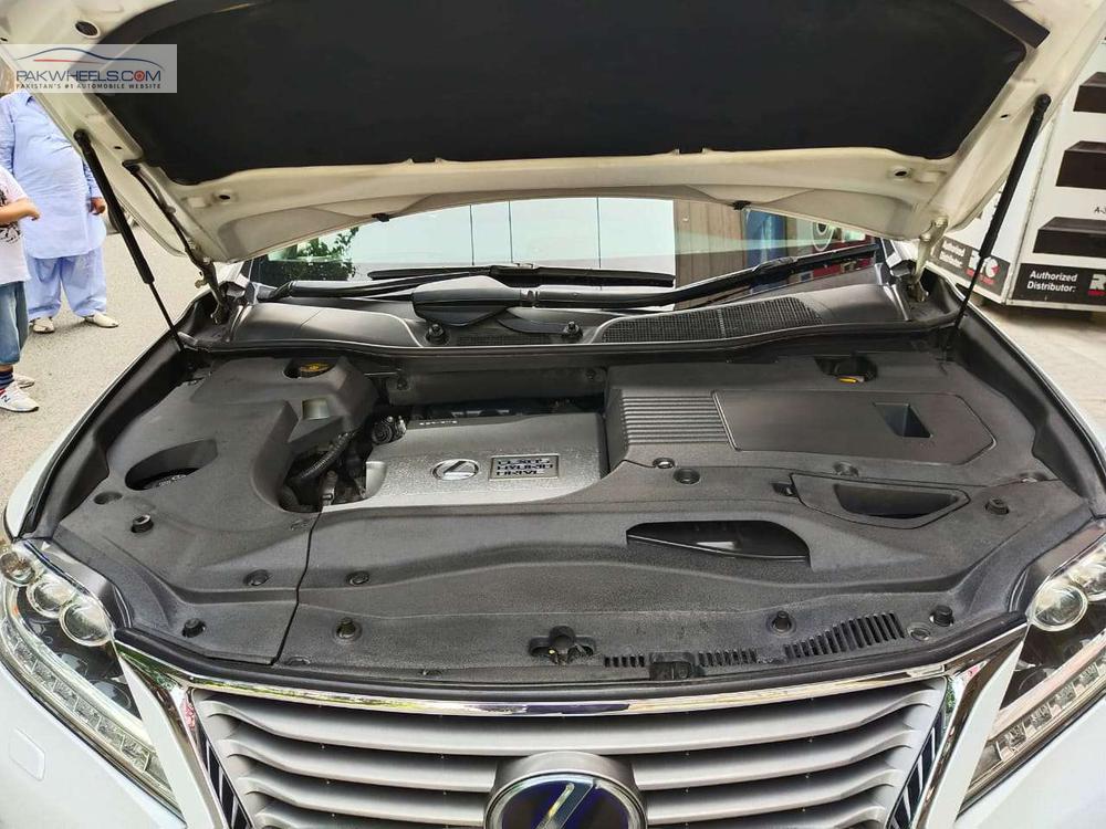 لیکزس آر ایکس سیریز 2012 for Sale in لاہور لیکزس آر ایکس سیریز 2012 for Sale in لاہور Image-25