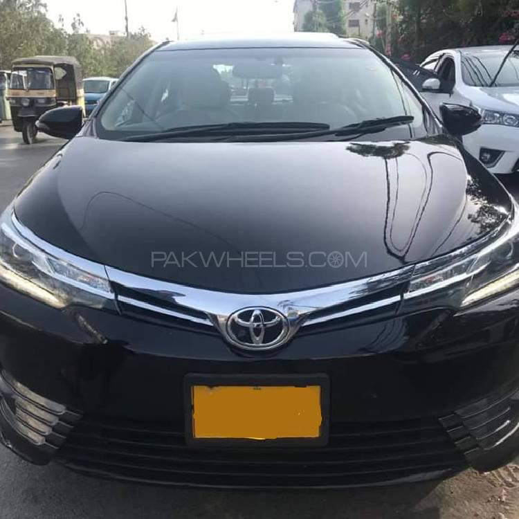 Toyota Corolla 2018 for Sale in Karachi Image-1