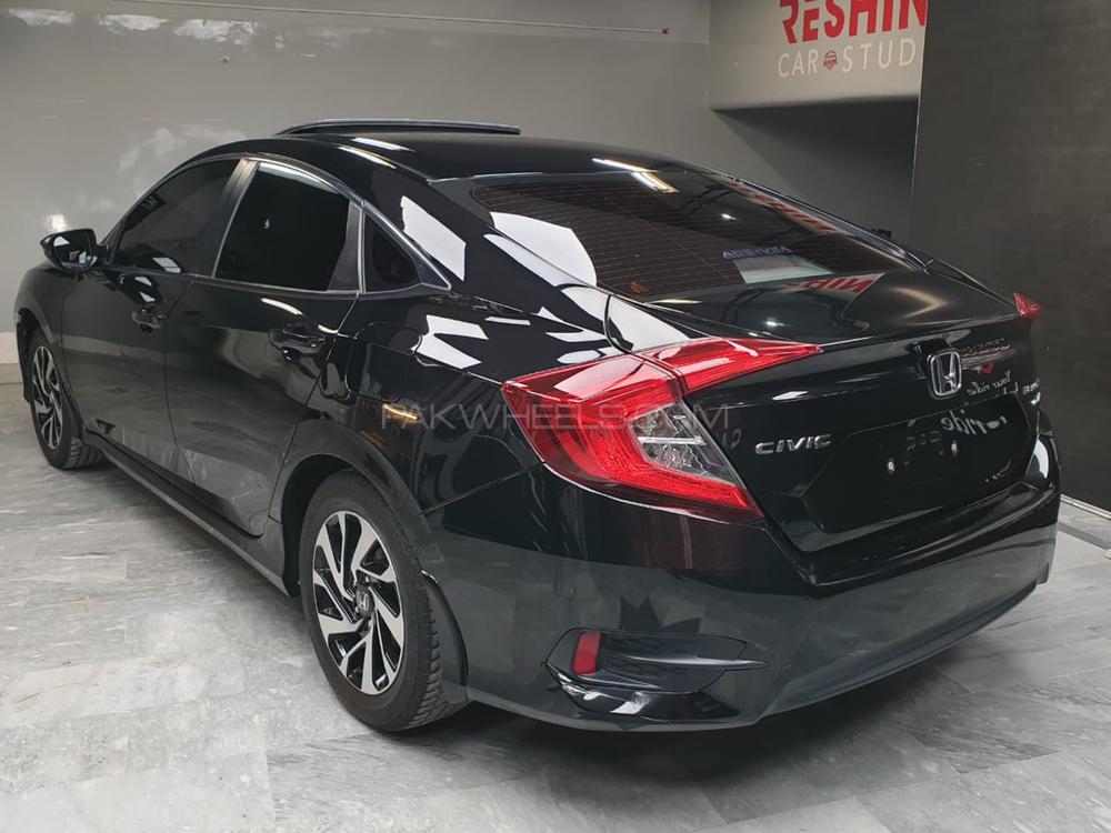 Honda Civic 2019 for Sale in Bahawalpur Honda Civic 2019 for Sale in Bahawalpur Image-3