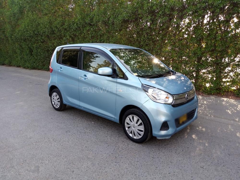 نسان ڈیز 2016 for Sale in کراچی نسان ڈیز 2016 for Sale in کراچی Image-3