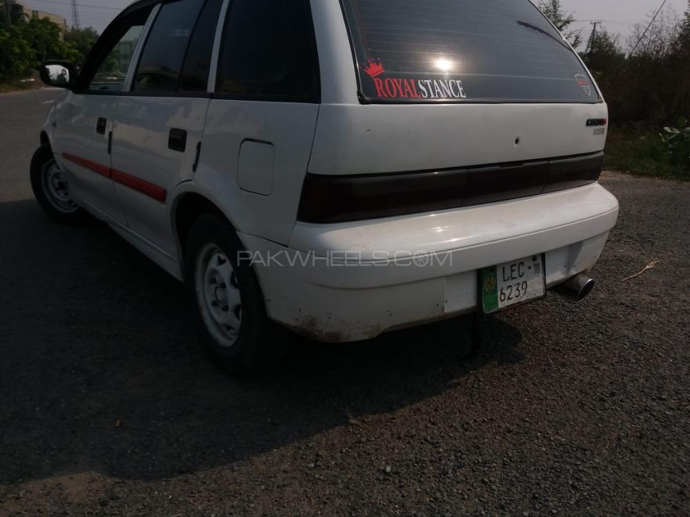 Suzuki Cultus - 2010  Suzuki Cultus - 2010  Image-3