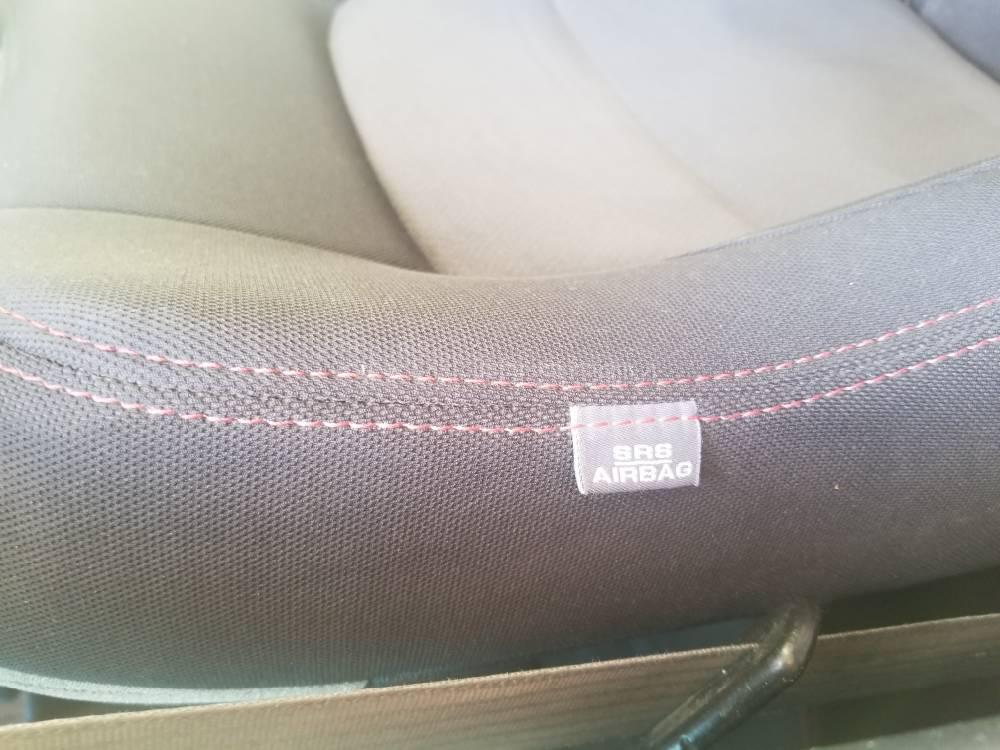 Toyota Prius 2014 for Sale in Lahore Toyota Prius 2014 for Sale in Lahore Image-16