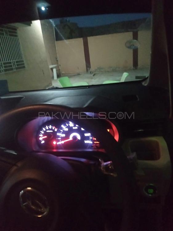 Daihatsu Move 2015 for Sale in Karachi Daihatsu Move 2015 for Sale in Karachi Image-2