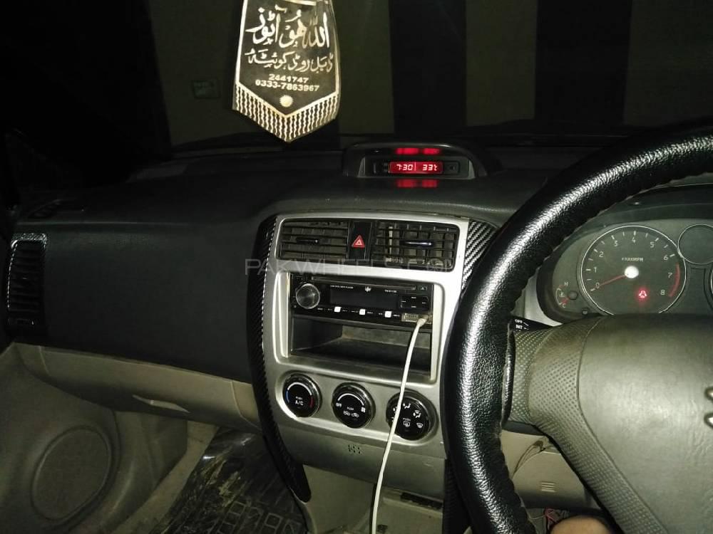 سوزوکی لیانا 2007 for Sale in لاہور سوزوکی لیانا 2007 for Sale in لاہور Image-2