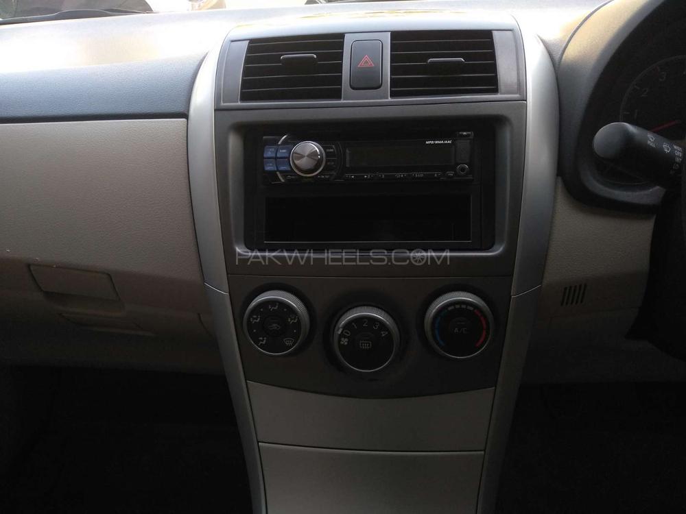 Toyota Corolla 2013 for Sale in Karachi Toyota Corolla 2013 for Sale in Karachi Image-6