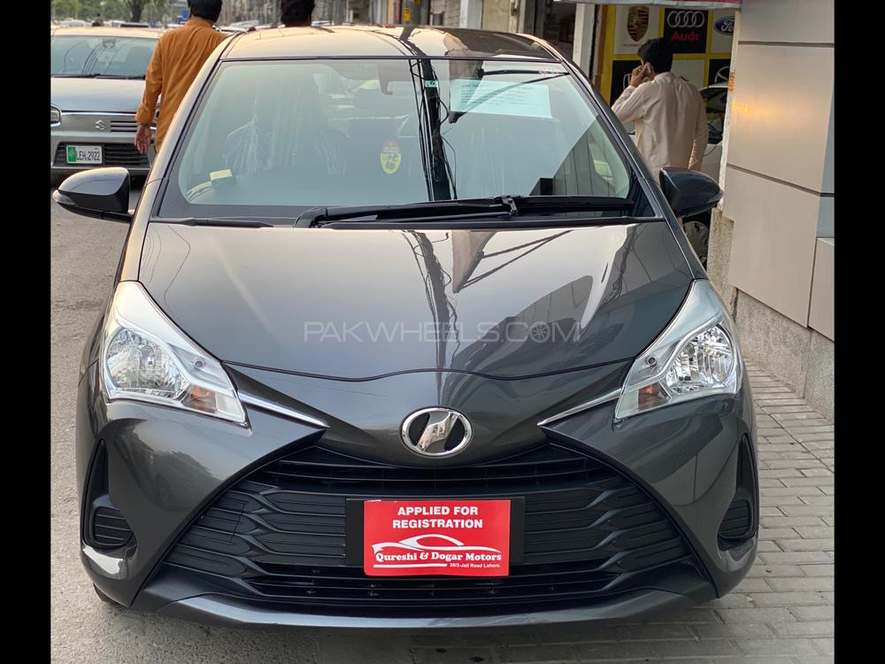 Toyota Vitz 2017 for Sale in Lahore Toyota Vitz 2017 for Sale in Lahore Image-2