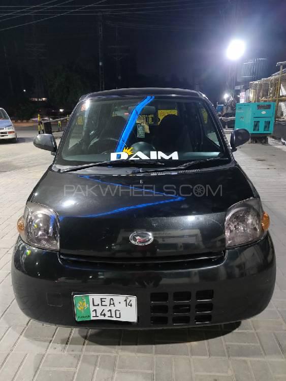 Daihatsu Esse 2010 for Sale in Lahore Daihatsu Esse 2010 for Sale in Lahore Image-2