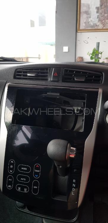 Nissan Dayz Highway Star 2017 for Sale in Lahore Nissan Dayz Highway Star 2017 for Sale in Lahore Image-5