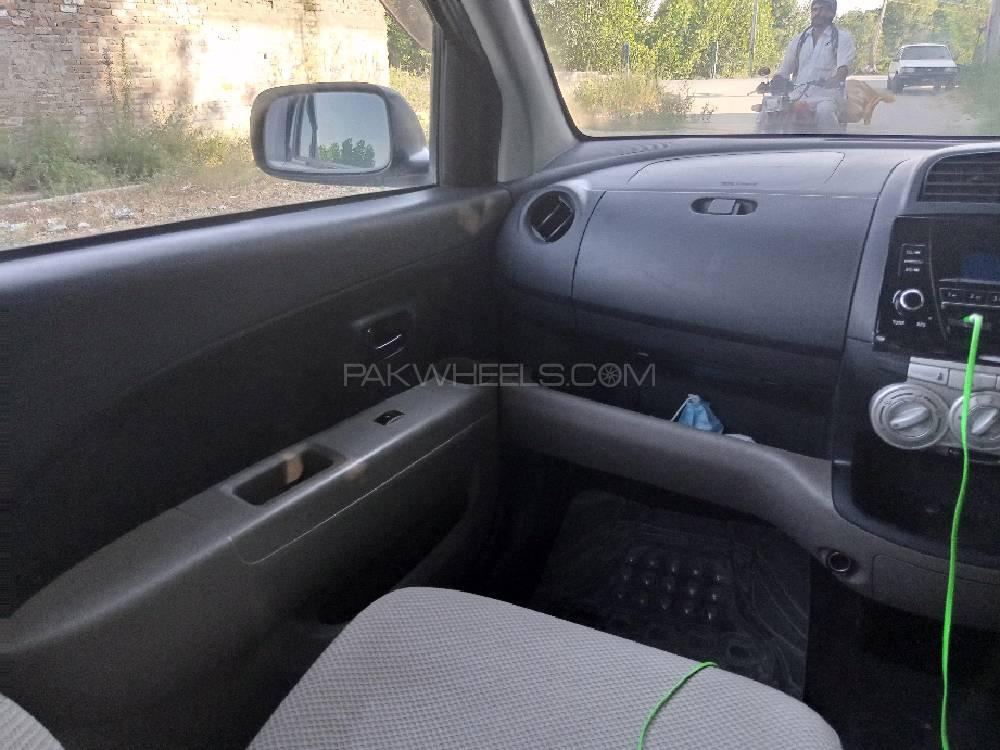 Toyota Passo 2004 for Sale in Peshawar Toyota Passo 2004 for Sale in Peshawar Image-11