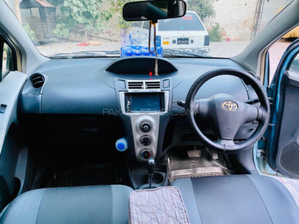 Toyota Vitz 2005 for Sale in Peshawar Toyota Vitz 2005 for Sale in Peshawar Image-7