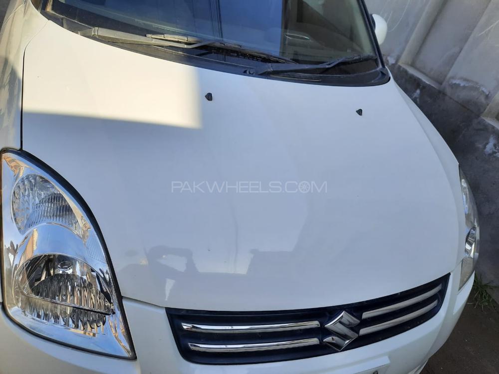 Suzuki Swift 2015 for Sale in Peshawar Image-1