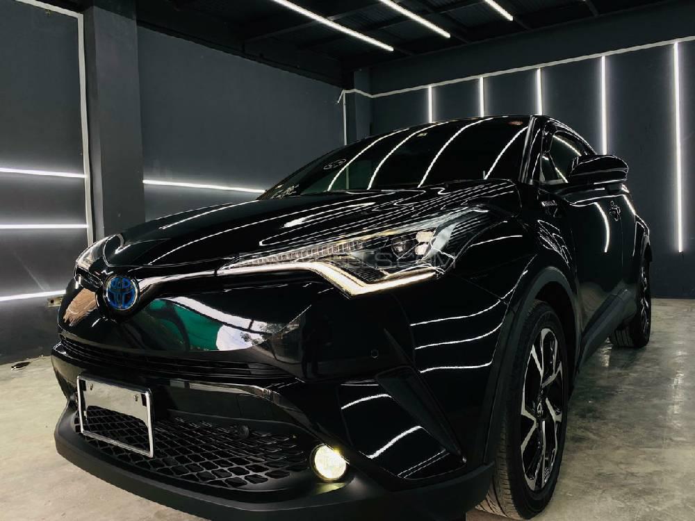 Toyota C-HR 2017 for Sale in Peshawar Image-1