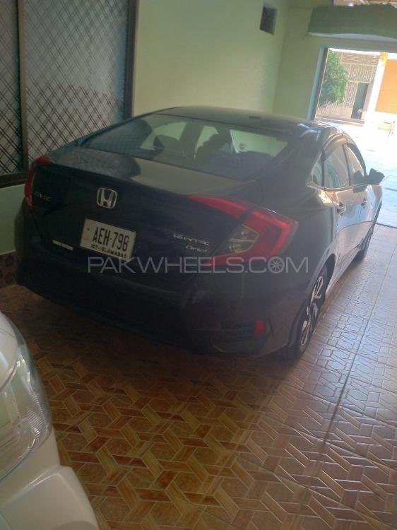 Honda Civic 2017 for Sale in Haripur Honda Civic 2017 for Sale in Haripur Image-3
