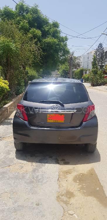 Toyota Vitz 2011 for Sale in Karachi Toyota Vitz 2011 for Sale in Karachi Image-2