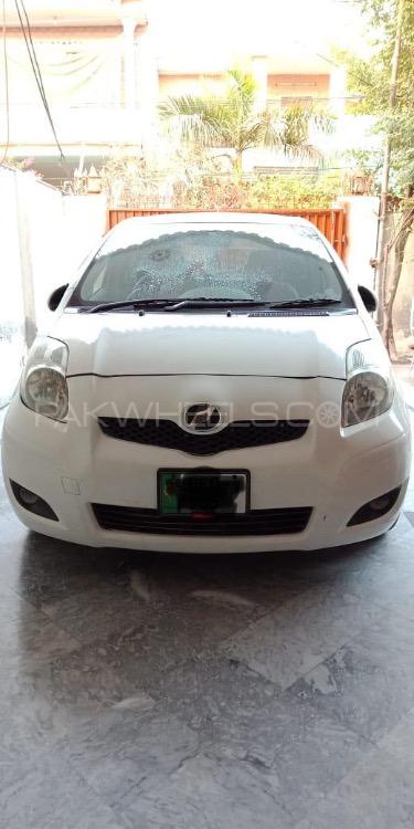 Toyota Vitz 2007 for Sale in Sargodha Image-1