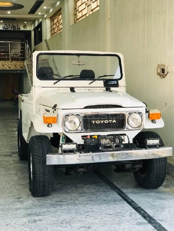 Toyota Land Cruiser 1981 for Sale in Mardan Toyota Land Cruiser 1981 for Sale in Mardan Image-16