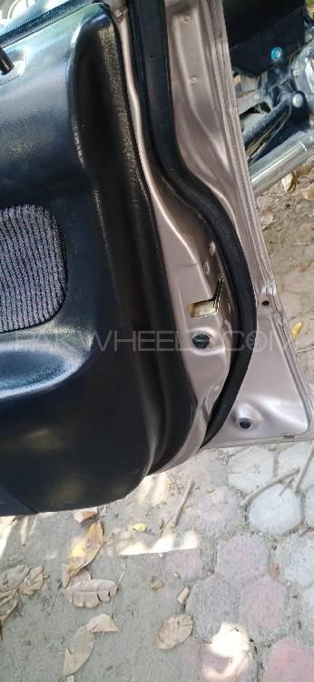 Honda Civic 2000 for Sale in Wah cantt Honda Civic 2000 for Sale in Wah cantt Image-6