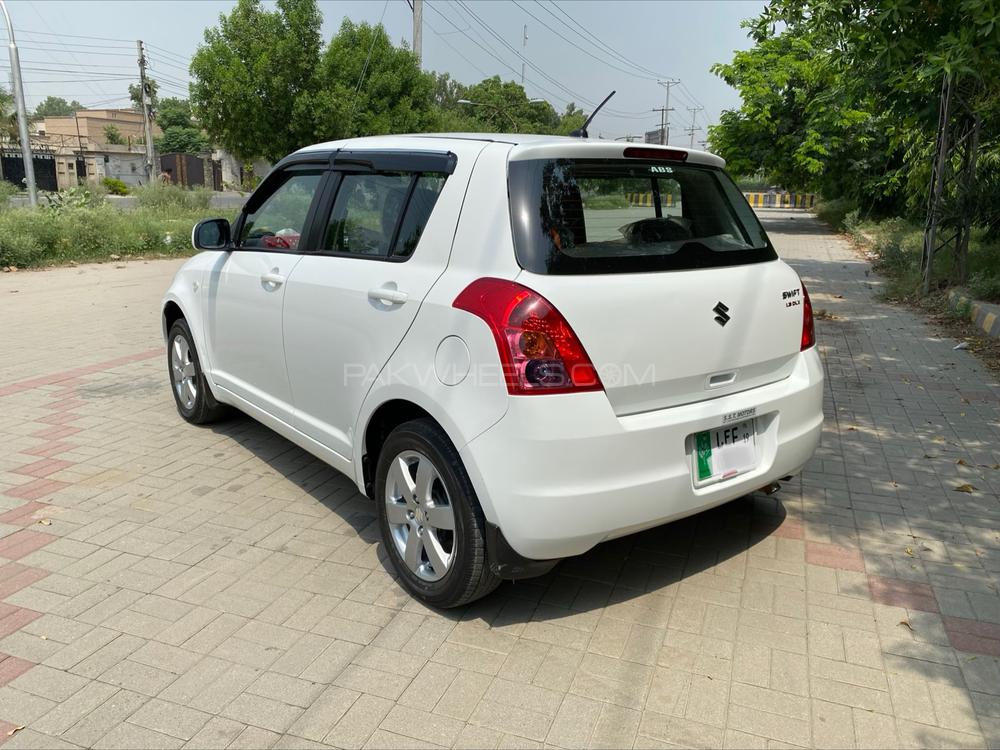 Suzuki Swift 2019 for Sale in Faisalabad Image-1