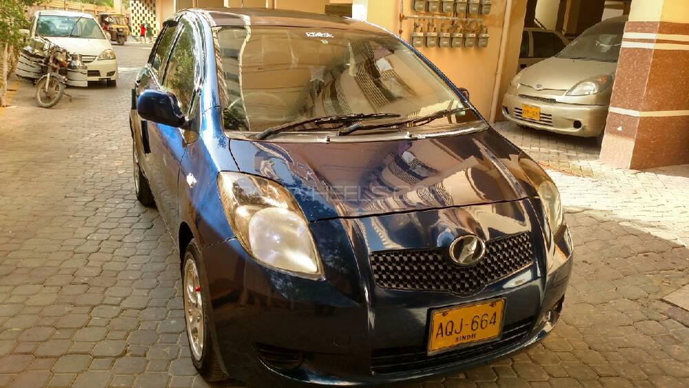 Toyota Vitz 2005 for Sale in Karachi Image-1
