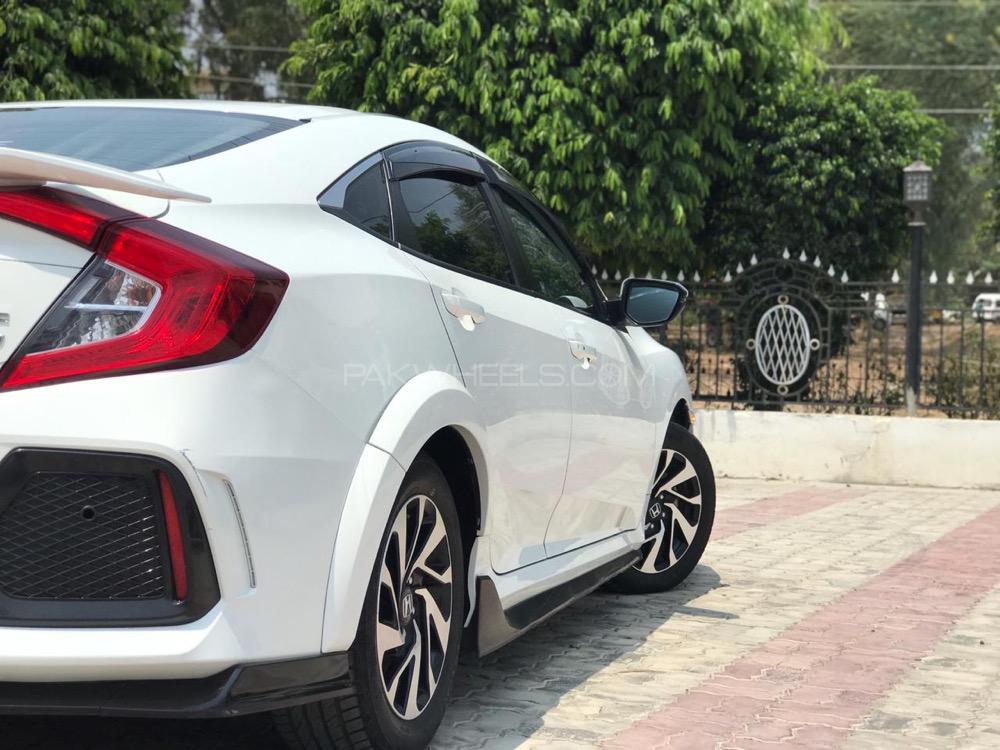 Honda Civic 2017 for Sale in Mirpur A.K. Image-1