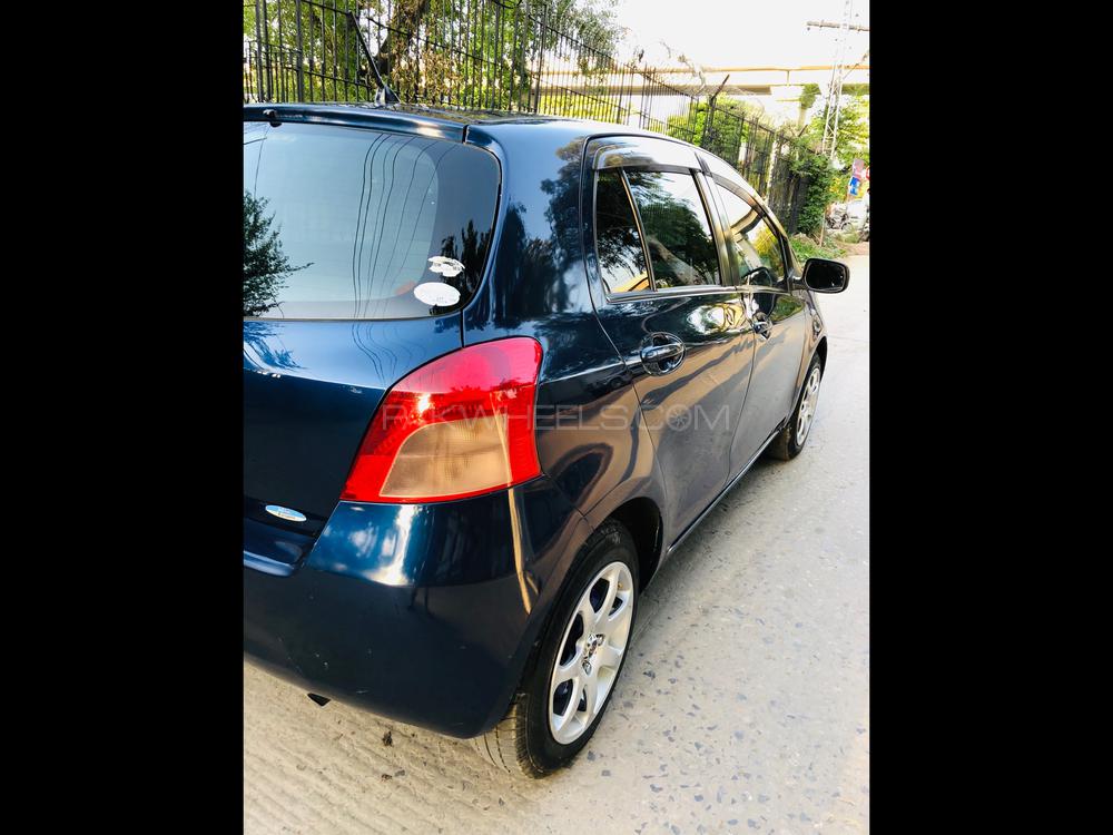 Toyota Vitz 2005 for Sale in Rawalpindi Toyota Vitz 2005 for Sale in Rawalpindi Image-3