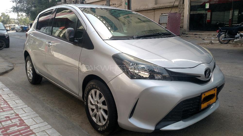 Toyota Vitz 2014 for Sale in Karachi Toyota Vitz 2014 for Sale in Karachi Image-4