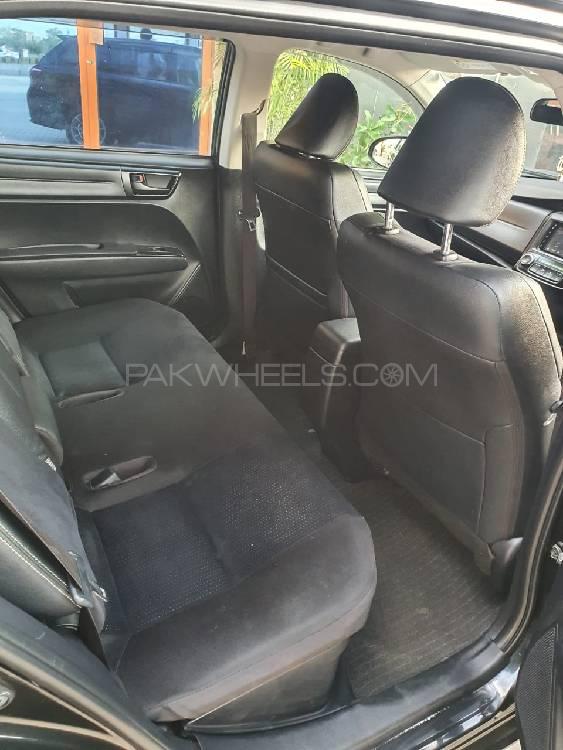 Toyota Corolla Axio 2015 for Sale in Peshawar Toyota Corolla Axio 2015 for Sale in Peshawar Image-2