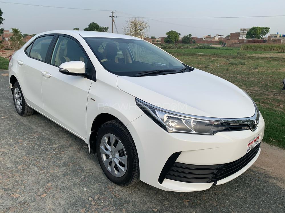 Toyota Corolla 2020 for Sale in Sahiwal Toyota Corolla 2020 for Sale in Sahiwal Image-2