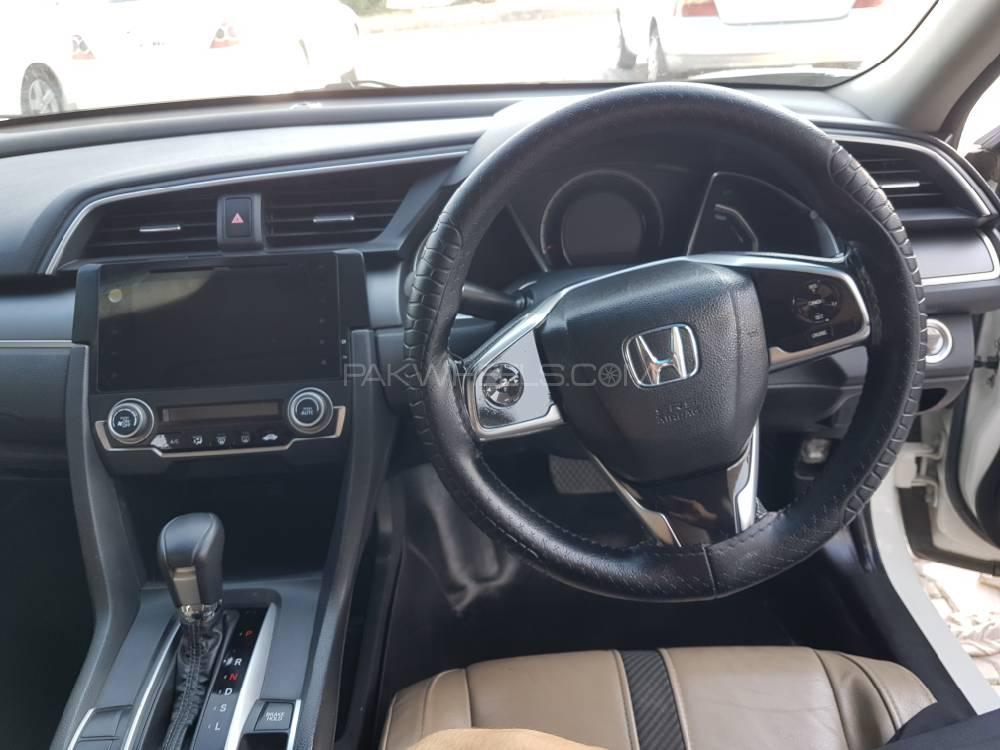 Honda Civic 2017 for Sale in Peshawar Honda Civic 2017 for Sale in Peshawar Image-2