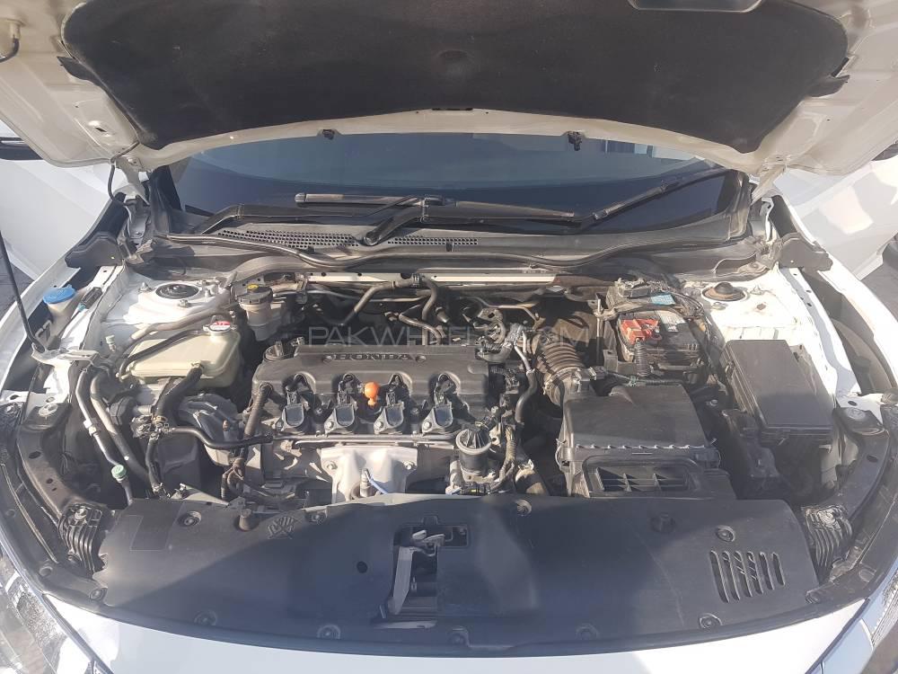 Honda Civic 2017 for Sale in Peshawar Honda Civic 2017 for Sale in Peshawar Image-6