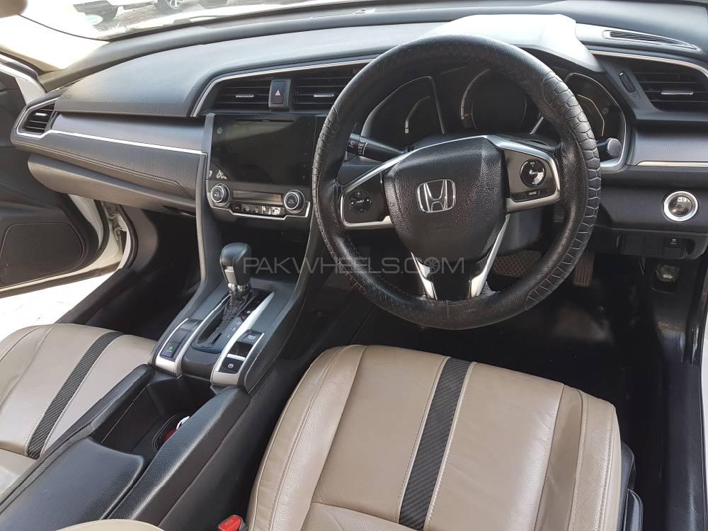 Honda Civic 2017 for Sale in Peshawar Honda Civic 2017 for Sale in Peshawar Image-5