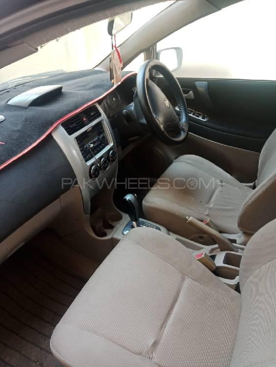 Suzuki Liana 2007 for Sale in Peshawar Suzuki Liana 2007 for Sale in Peshawar Image-2