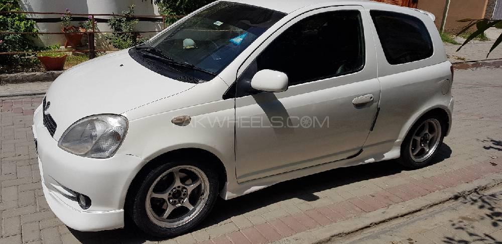Toyota Vitz 2004 for Sale in Wah cantt Image-1