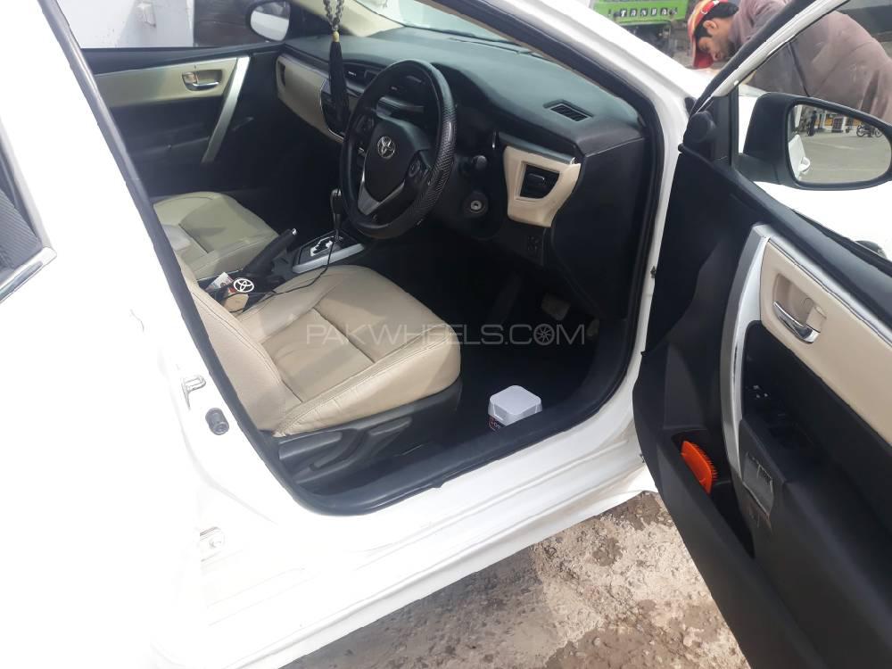 Toyota Corolla 2017 for Sale in Kohat Toyota Corolla 2017 for Sale in Kohat Image-3