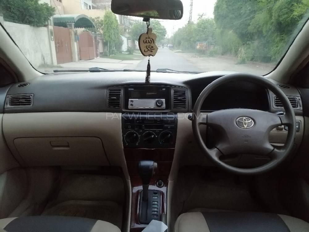 Toyota Corolla 2004 for Sale in Lahore Toyota Corolla 2004 for Sale in Lahore Image-9