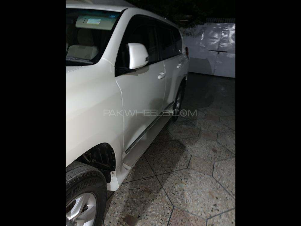 Toyota Prado 2010 for Sale in Peshawar Toyota Prado 2010 for Sale in Peshawar Image-6
