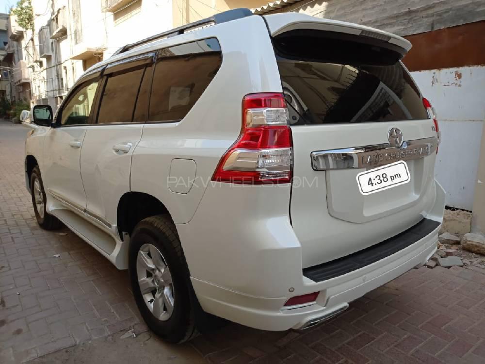 Toyota Prado 2014 for Sale in Karachi Toyota Prado 2014 for Sale in Karachi Image-4