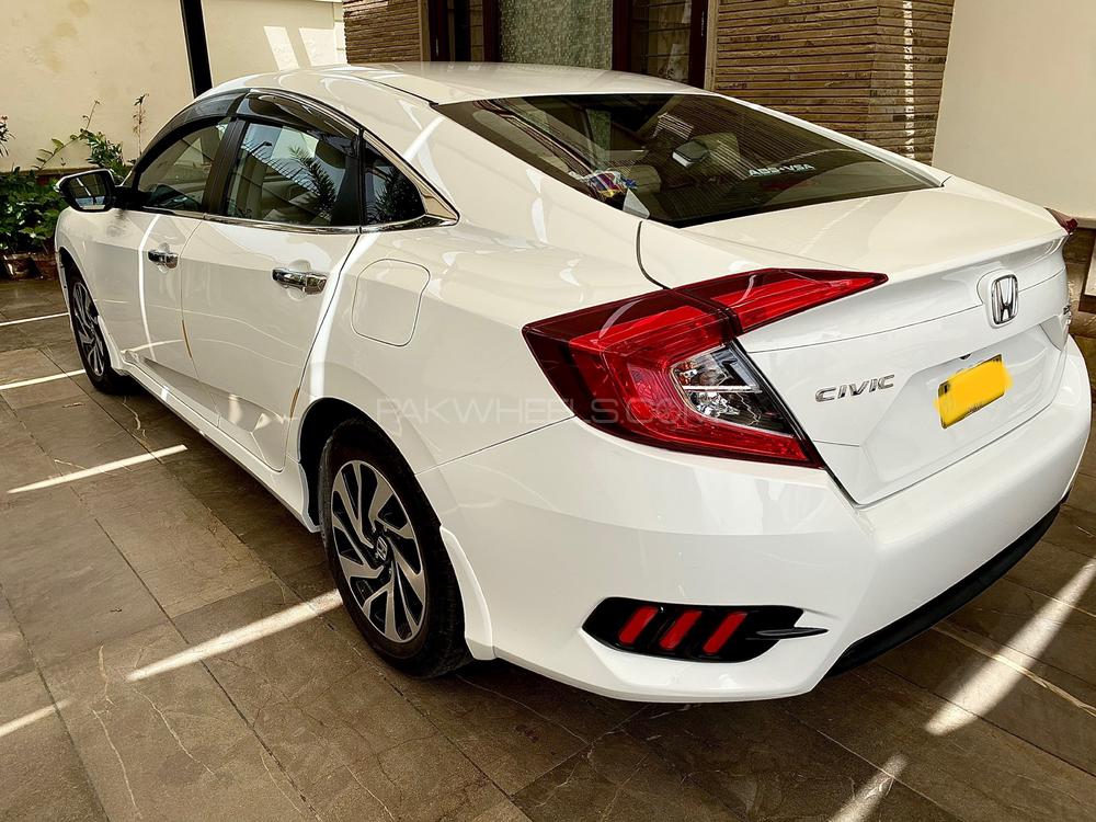 Honda Civic 2018 for Sale in Karachi Image-1