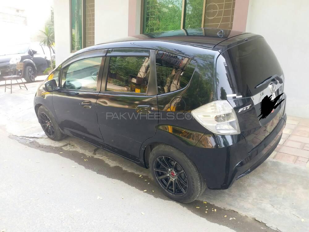 ہونڈا فٹ 2011 for Sale in لاہور ہونڈا فٹ 2011 for Sale in لاہور Image-15