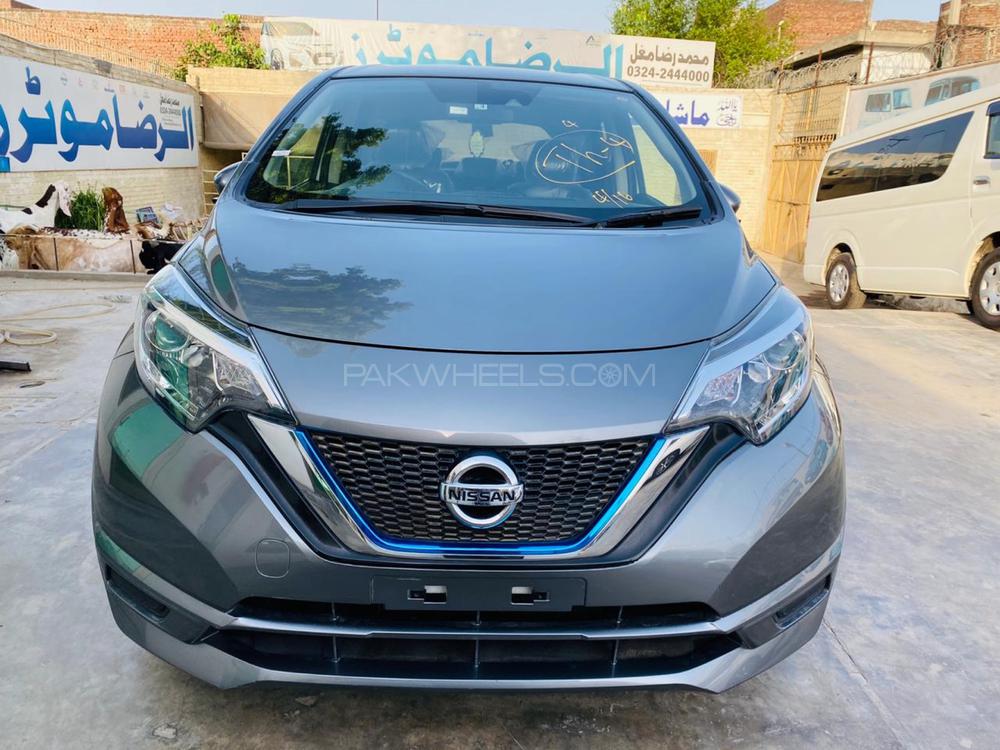 Nissan Note 2017 for Sale in Gujranwala Image-1