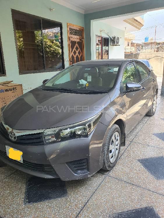 Toyota Corolla 2016 for Sale in Sargodha Image-1