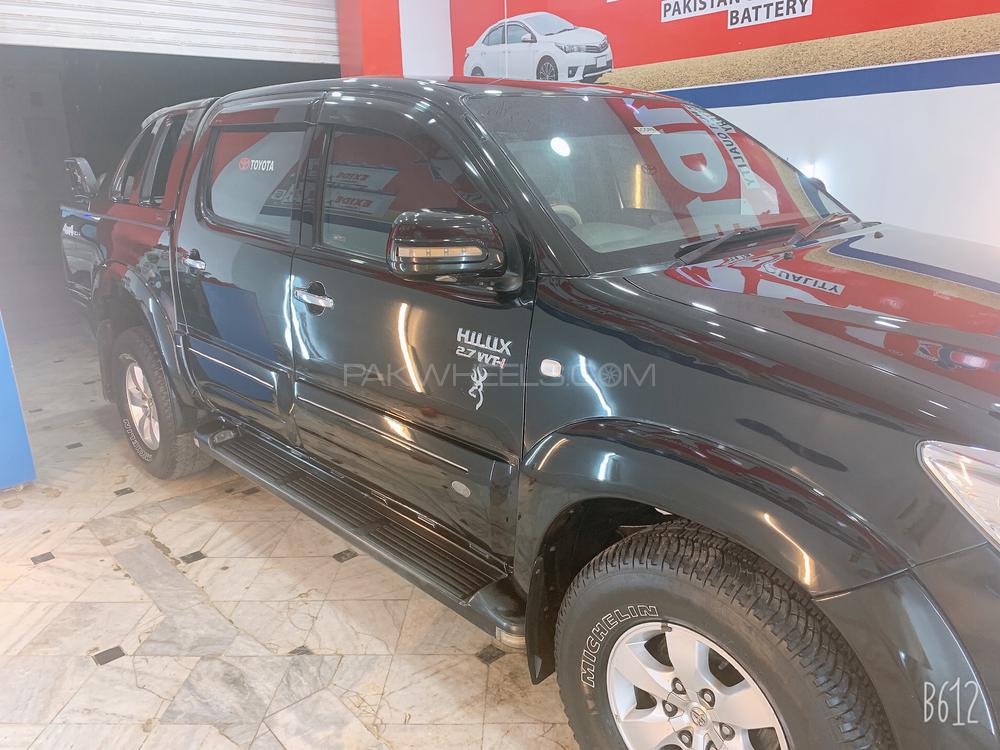 Toyota Hilux 2006 for Sale in Karachi Toyota Hilux 2006 for Sale in Karachi Image-4