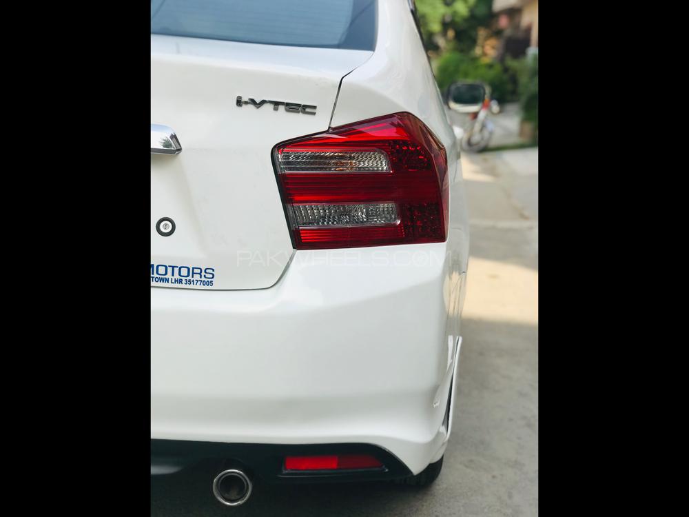 Honda City 2015 for Sale in Lahore Honda City 2015 for Sale in Lahore Image-18