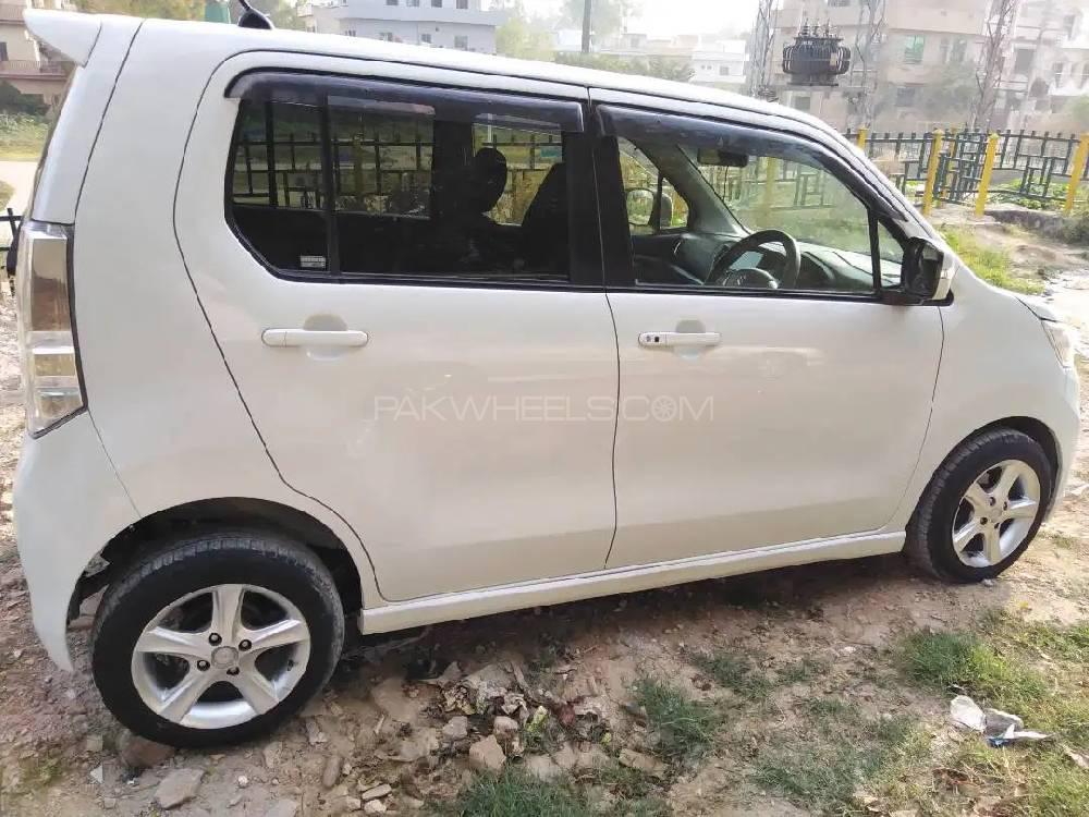 Suzuki Wagon R 2013 for Sale in Taxila Suzuki Wagon R 2013 for Sale in Taxila Image-3