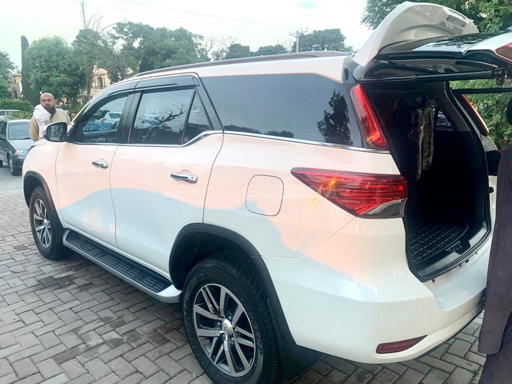 Toyota Fortuner 2018 for Sale in Islamabad Toyota Fortuner 2018 for Sale in Islamabad Image-3