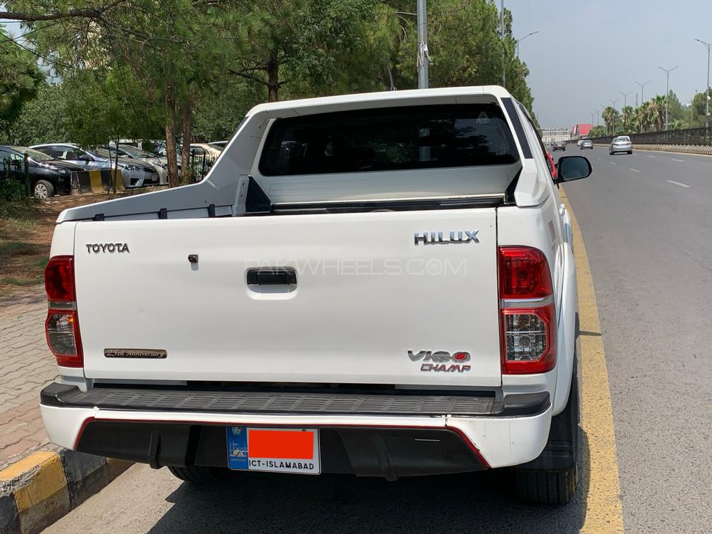 Toyota Hilux 2016 for Sale in Islamabad Toyota Hilux 2016 for Sale in Islamabad Image-15