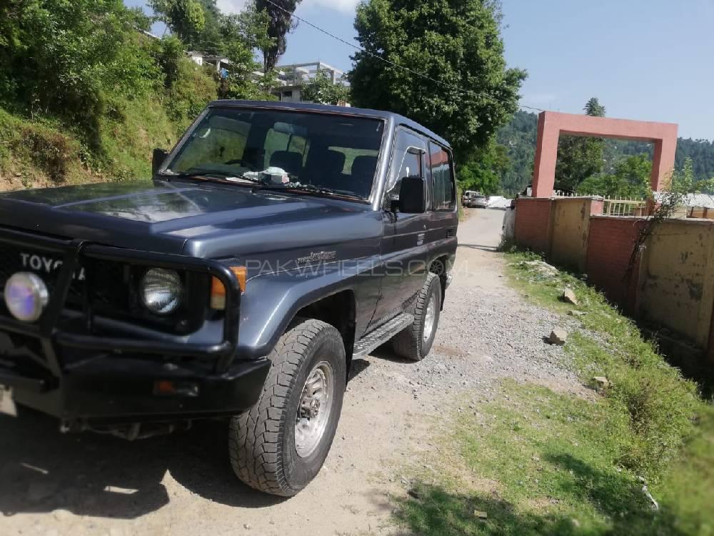 Toyota Land Cruiser 1988 for Sale in Muzaffarabad Toyota Land Cruiser 1988 for Sale in Muzaffarabad Image-11