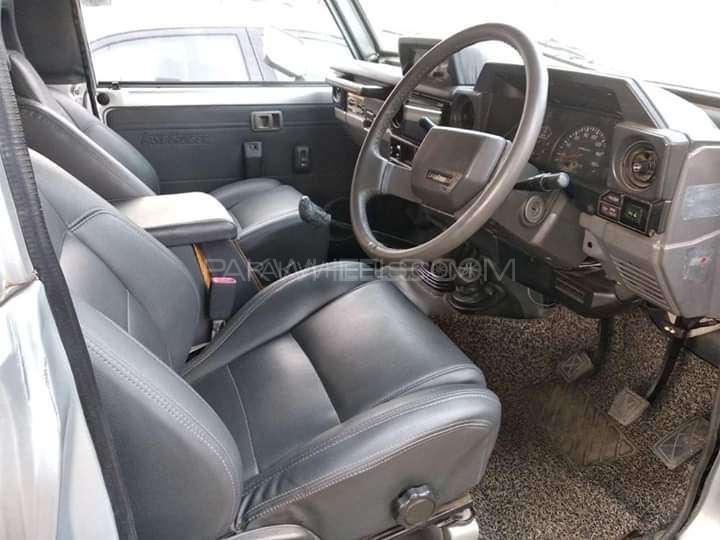 Toyota Land Cruiser 1989 for Sale in Lahore Toyota Land Cruiser 1989 for Sale in Lahore Image-7